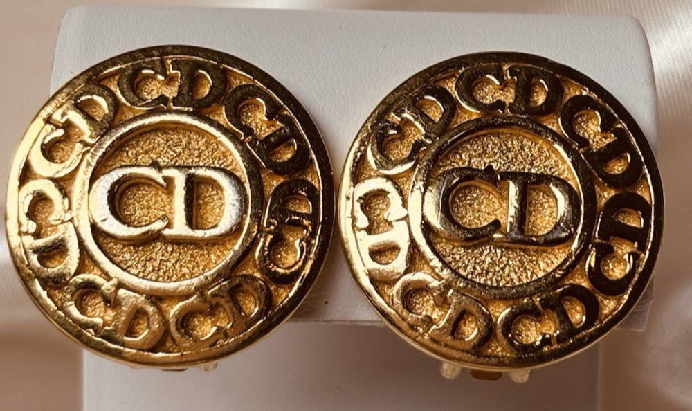 Vintage Christian Dior CD Logo Gold Tone 1" Round Clip On Earrings Signed